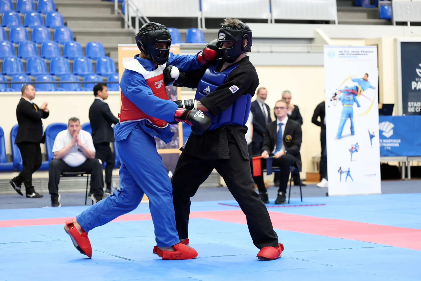 Rencontre sportive d’arts martiaux vietnamiens